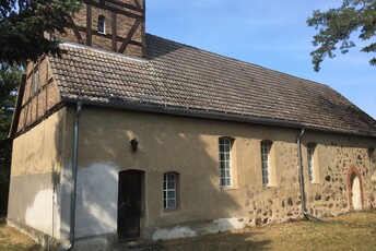 Eselpilgerlichtkirche - Neuendorf, Brück